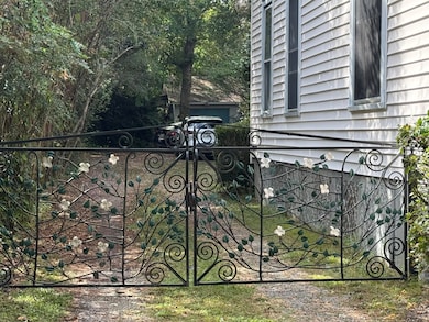 122 N Salem Ave, Sumter, SC 29150 - photo 7