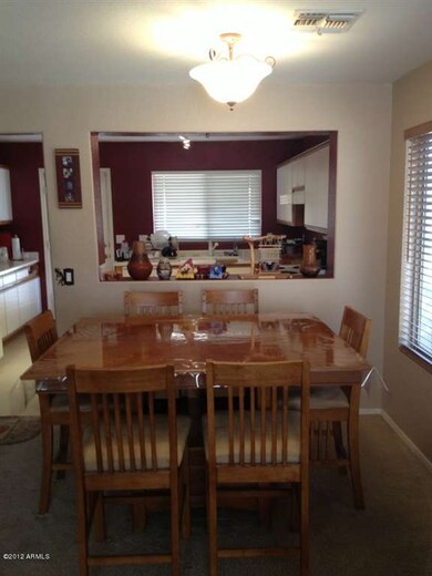 DiningRoom2