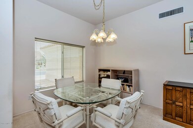 21008 N Verde Ridge Dr-large-006-28-Dini