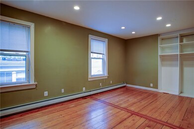 2 floor unit front building bedroom