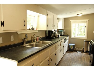 134 S Shore Dr, Center Barnstead, NH 03225 - photo 6