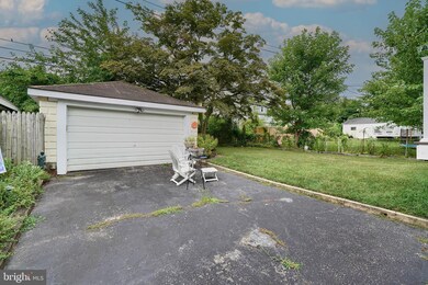 2807 Westfield Ave, Baltimore, MD 21214 - photo 4