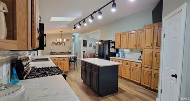 4 Peach St, Loogootee, IN 47553 - photo 3