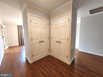 4211 Marble Ln, Fairfax, VA 22033 - photo 5