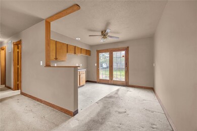 2311 23rd Street Ct, Bettendorf, IA 52722 - photo 6