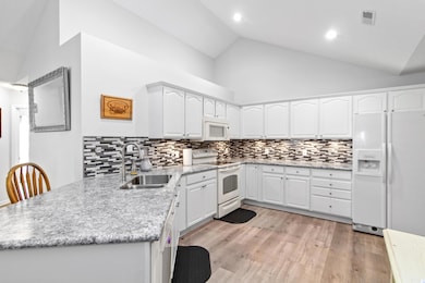 1266 Paddock Loop (12)