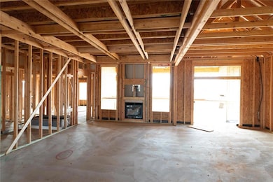 2909 Crossover Ct, Moore, OK 73160 - photo 2