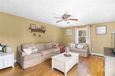 70 Sage Dr, Warwick, RI 02886 - photo 6