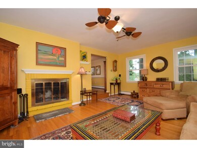 2315 Springview Rd, Norristown, PA 19401 - photo 4