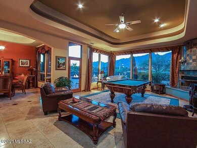 Living Rm