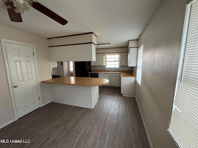 213 Oak St, Long Beach, MS 39560 - photo 7