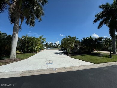 View of front of home featuring a front lawn