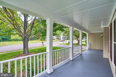 9233 Matthew Dr, Manassas Park, VA 20111 - photo 3