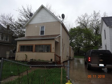 2031 buchanan 034