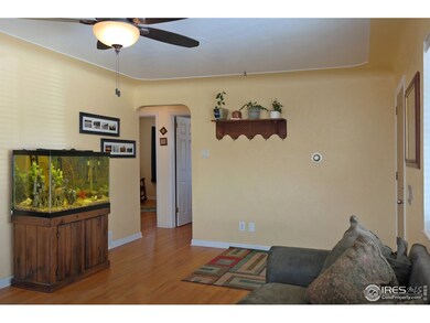 Lovely Cove Ceiling in Entry & Living Room