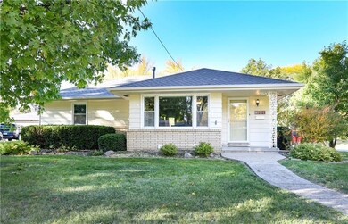 3205 Crestmoor Place, Des Moines, IA 50310 - photo 3