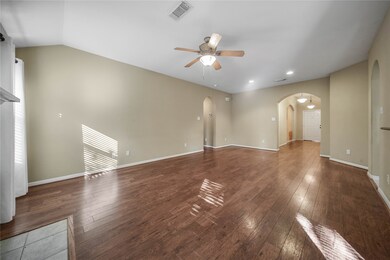 32414 Summer Park Ln, Conroe, TX 77385 - photo 5