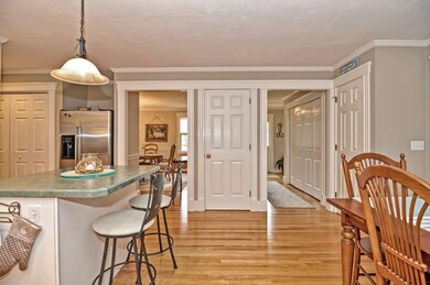 8 Vose Ln, East Walpole, MA 02032 - photo 3