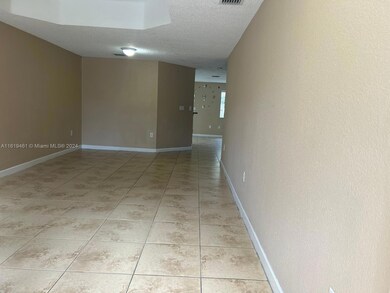 5133 NW 114th Place, Doral, FL 33178 - photo 4