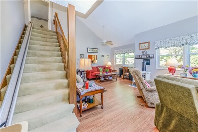 95 Quannacut Rd unit A, Westerly, RI 02891 - photo 4