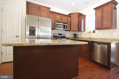 11512 Sulphur Hills Place W, White Plains, MD 20695 - photo 3