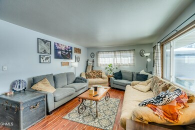 1527N13thSt_0002