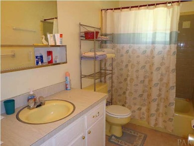 1632 Rebecca St, Pensacola, FL 32534 - photo 7