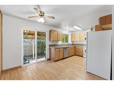 4759 Windemere St, Longview, WA 98632 - photo 4