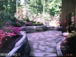 10613 Sherman Rd, Chardon, OH 44024 - photo 4