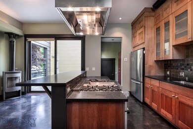 301 N Black Ave, Bozeman, MT 59715 - photo 2