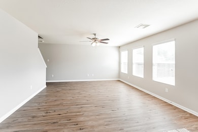 16735 N Rail Dr, Conroe, TX 77385 - photo 4