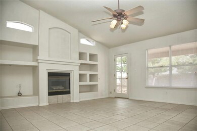 14116 Lago Seco Dr, Horizon City, TX 79928 - photo 4