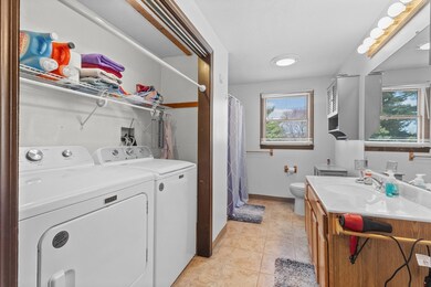 25 Brodeur Ave, Webster, MA 01570 - photo 7