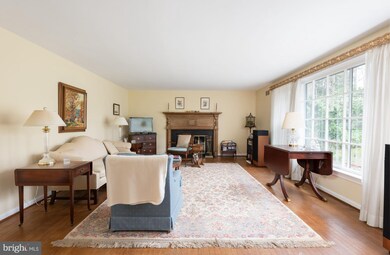 918 Weldon Ln, Bryn Mawr, PA 19010 - photo 6