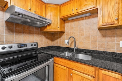 20 Nelson Dr unit 3A, Randolph, MA 02368 - photo 7