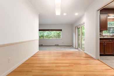 244 Canyon Dr, Columbus, OH 43214 - photo 7