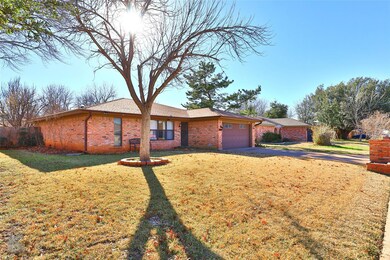3217 Westchester Dr, Abilene, TX 79606 - photo 2