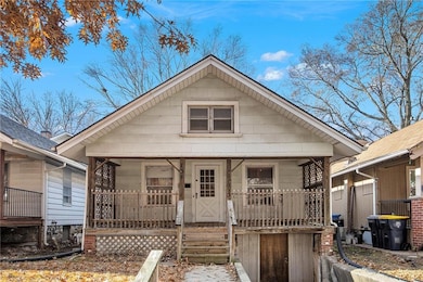 134 N Belmont Blvd, Kansas City, MO 64123 - photo 2