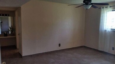 15307 Mineral Ct, Horizon City, TX 79928 - photo 4