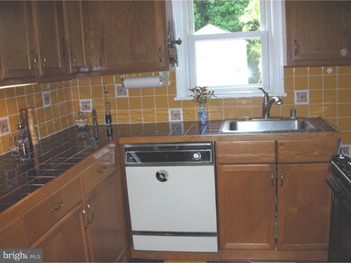 1726 Montgomery Rd, Wilmington, DE 19805 - photo 7