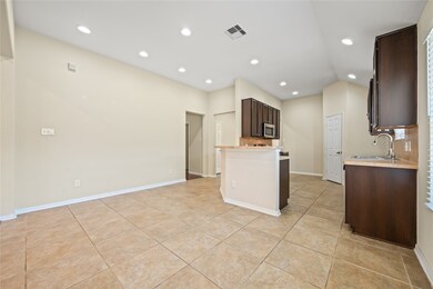 7838 Koloa River Ct, Houston, TX 77040 - photo 5