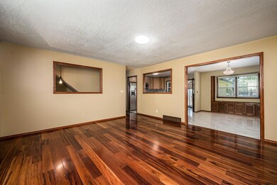 212 Highland Rd, Lansing, KS 66043 - photo 4