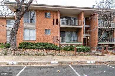 3700 N Rosser St unit 201, Alexandria, VA 22311 - photo 2