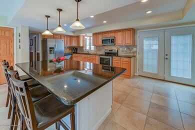 19 Minuteman Rd Hazlet NJ-large-009-5-Di