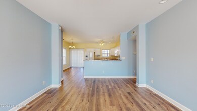 9508-Rustling-Tree-Way_Unit-101_008