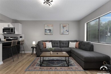 1501 W 25th Ct unit C7, Lawrence, KS 66046 - photo 5