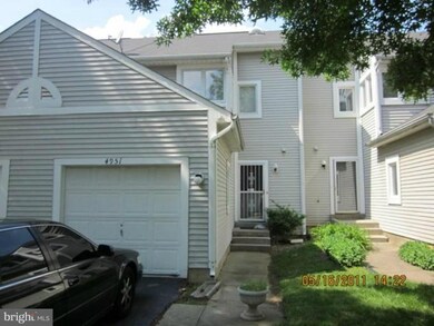 4951 Wealding Way, Oxon Hill, MD 20745 - photo 2