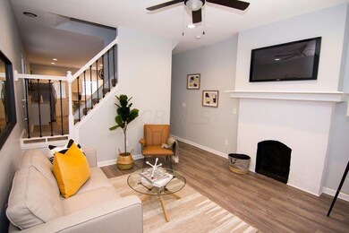 8th living room
