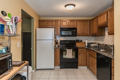 1241 Lawrence St unit 204, Lowell, MA 01852 - photo 6