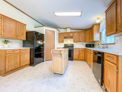 2 Mansion Rd Hollis -19
